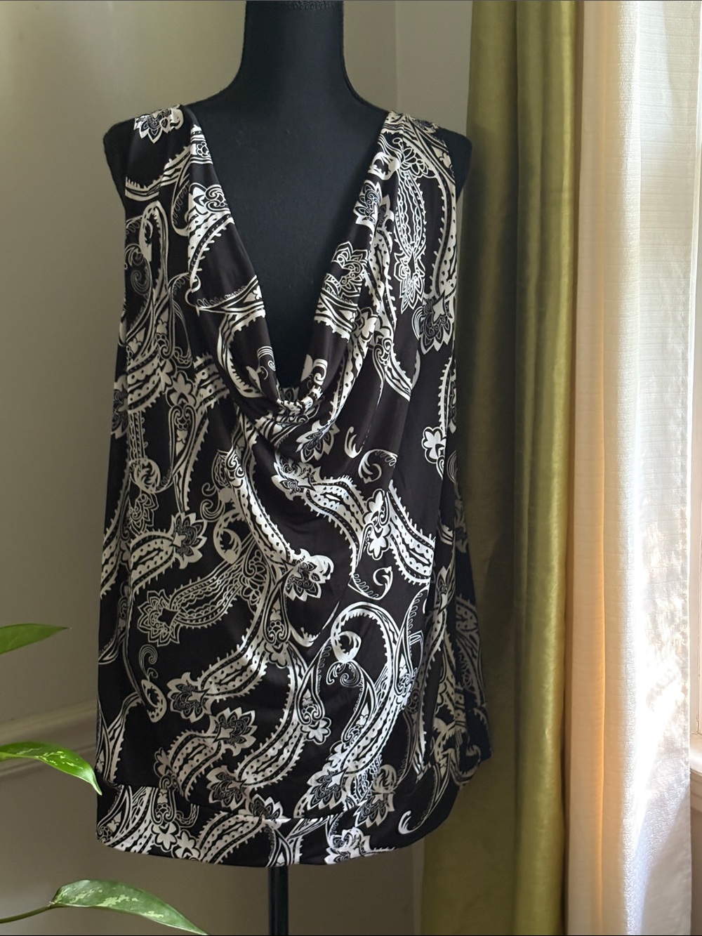Black & White Paisley Cowl Neck Women’s Top